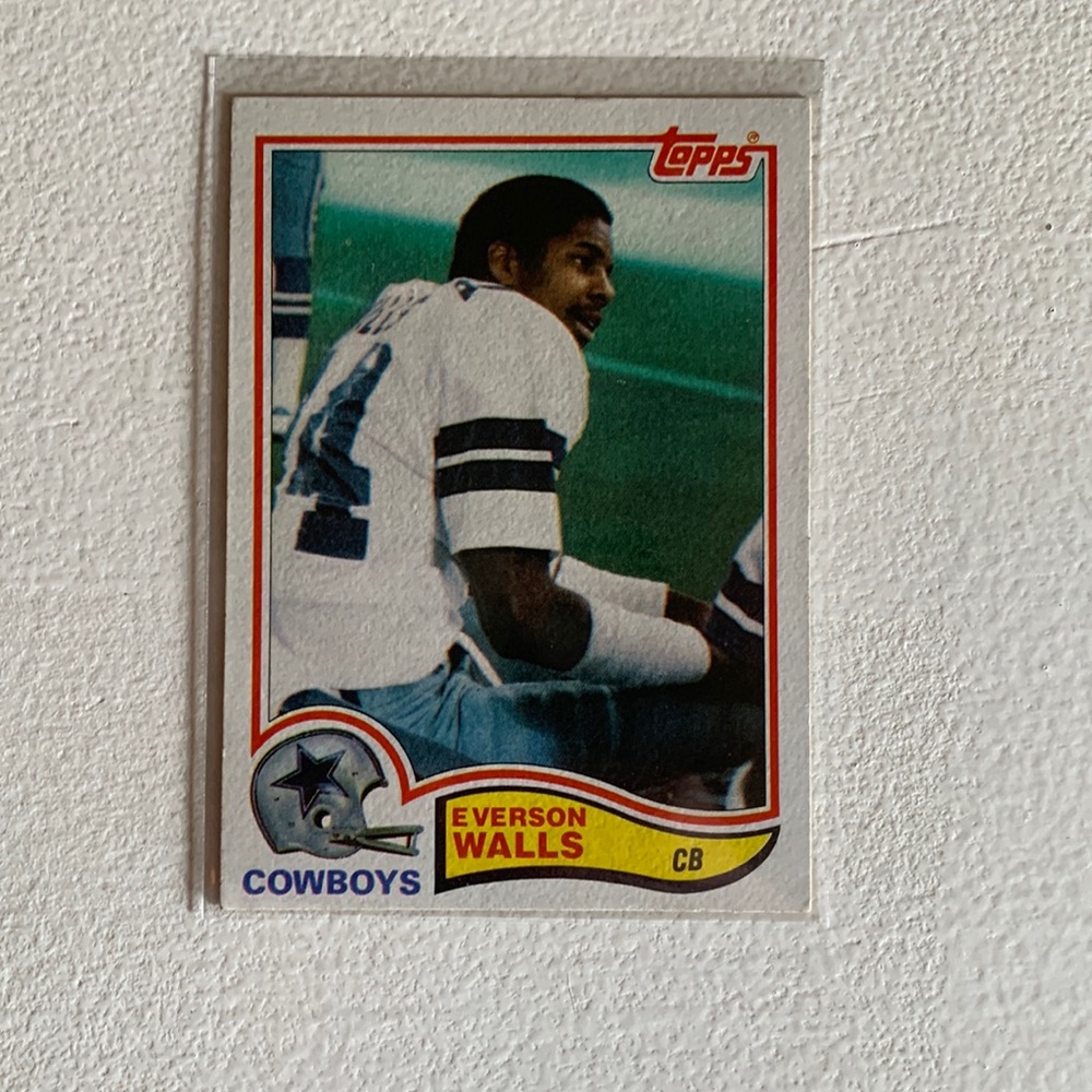 Everson Walls Rookie Card 1982 Topps